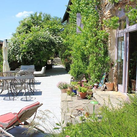 La Bicyclette Fleurie Bed and Breakfast Villemoirieu Exteriör bild
